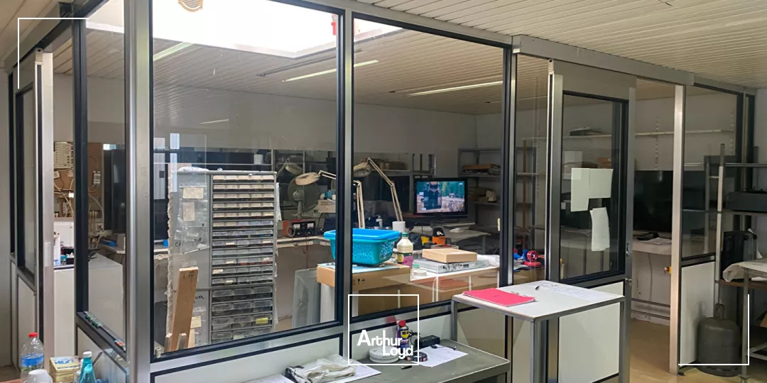 A vendre Local commercial Puilboreau 200 m²