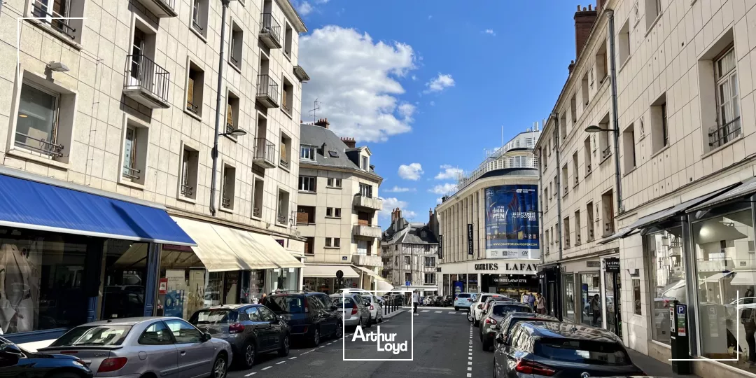 REPRISE DE BAIL ORLEANS QUARTIER HALLES CHATELET 