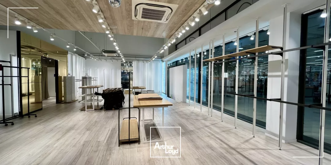 Local commercial à louer 233 m2 à Tavers proche de Beaugency - Loiret (45)