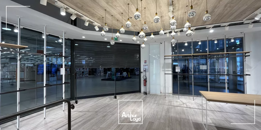 Local commercial à louer 233 m2 à Tavers proche de Beaugency - Loiret (45)