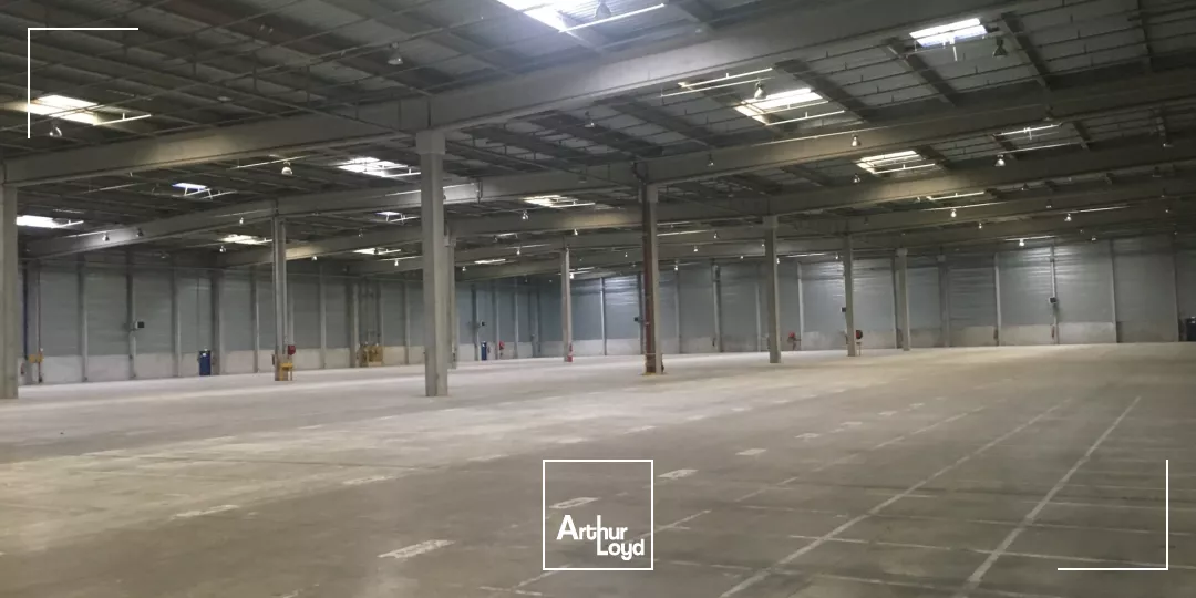 A LOUER CELLULES LOGISTIQUES BEAUVAIS