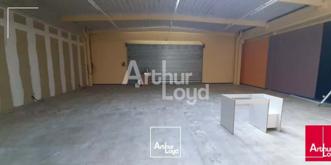 ROMORANTIN-LANTHENAY - LOCATION LOCAL COMMERCIAL DE 195 M² - ZONE COMMERCIALE