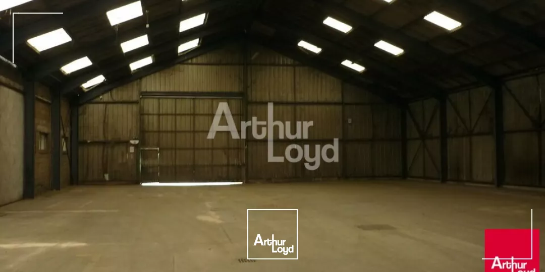 BLOIS - LOCATION LOCAL D'ACTIVITES DE 700 M² 