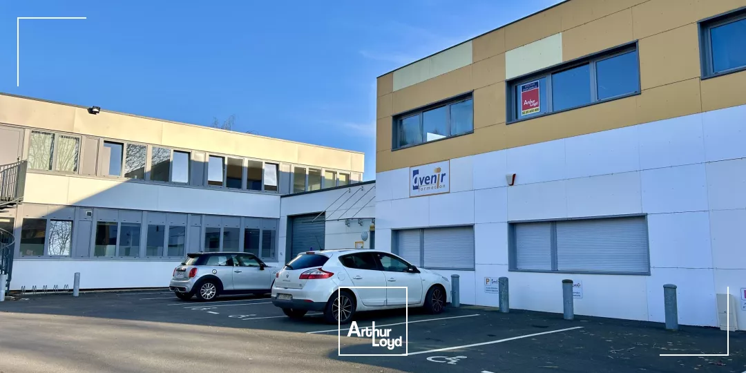 Bureaux à louer à MONT SAINT AIGNAN 76130