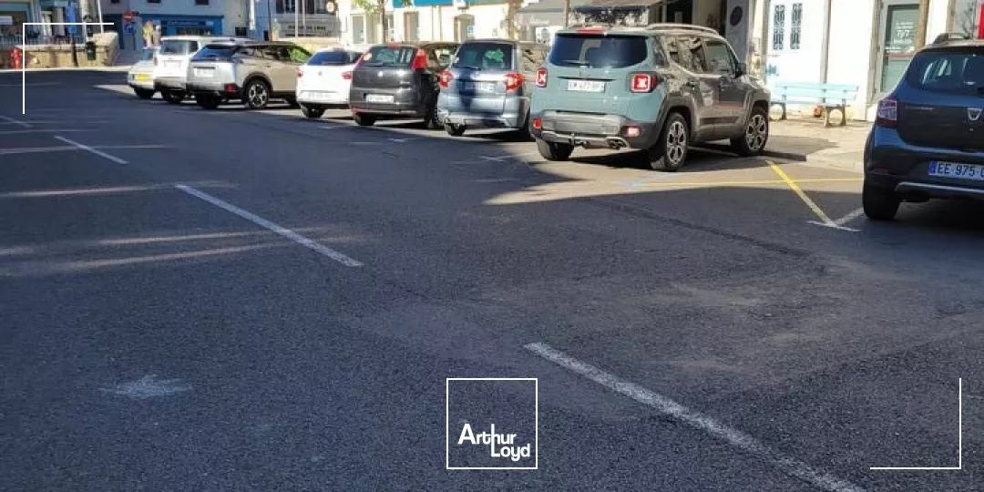 A VENDRE MURS A USAGE D'HABITATION SALIES DE BEARN