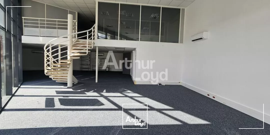 ANGERS - PATTON - BUREAUX DE 225 M² A LOUER 