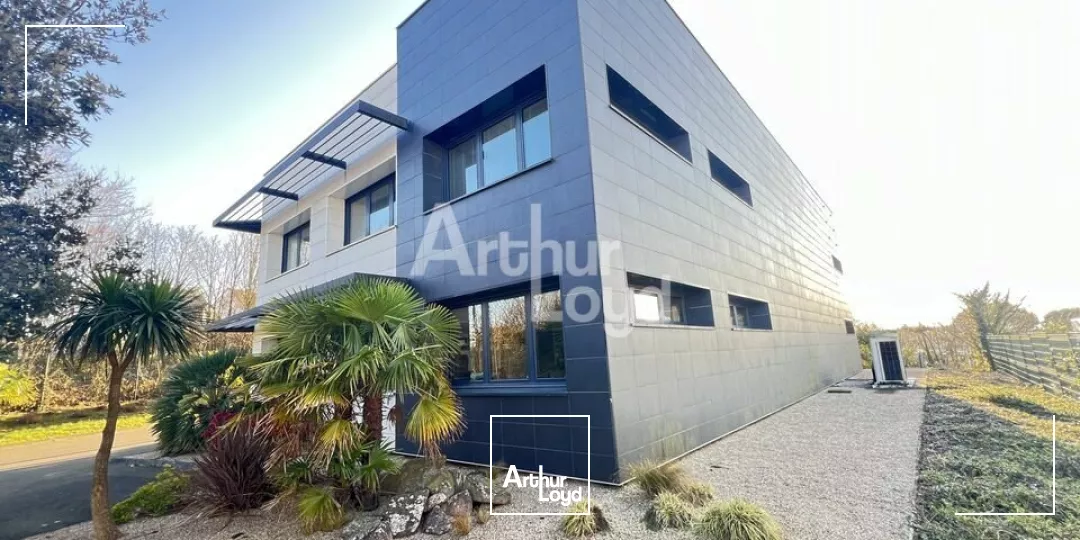 CESSON SEVIGNE - BUREAUX A LOUER - 115 M²