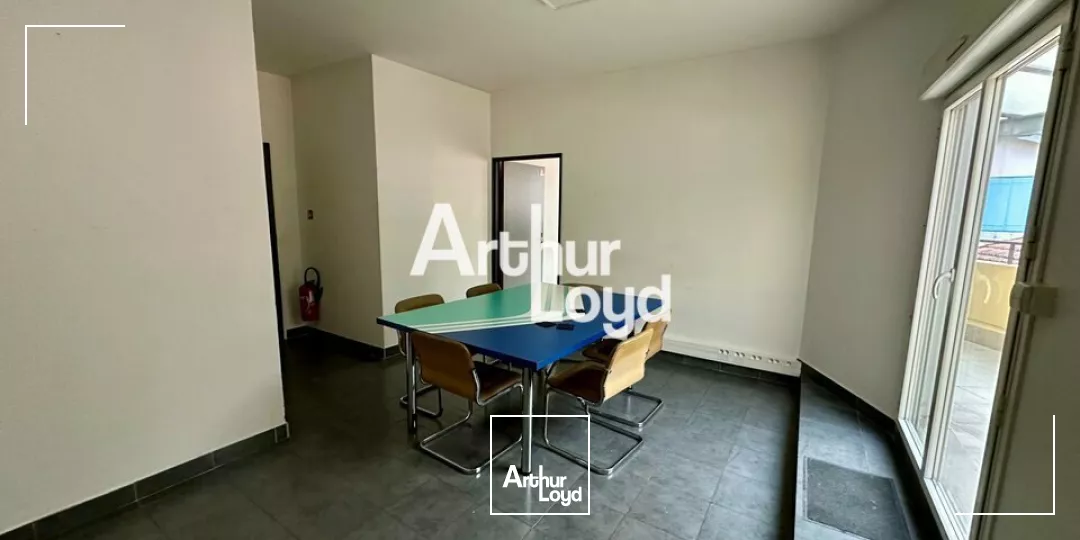 A LOUER 356M² NICE LA MADELEINE SOIT 206M² DE BUREAUX ET 150M² DE LOCAL D'ACTIVITE