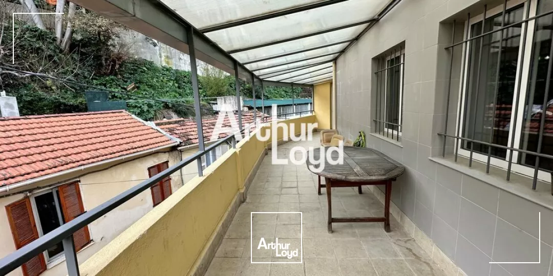 A LOUER 356M² NICE LA MADELEINE SOIT 206M² DE BUREAUX ET 150M² DE LOCAL D'ACTIVITE