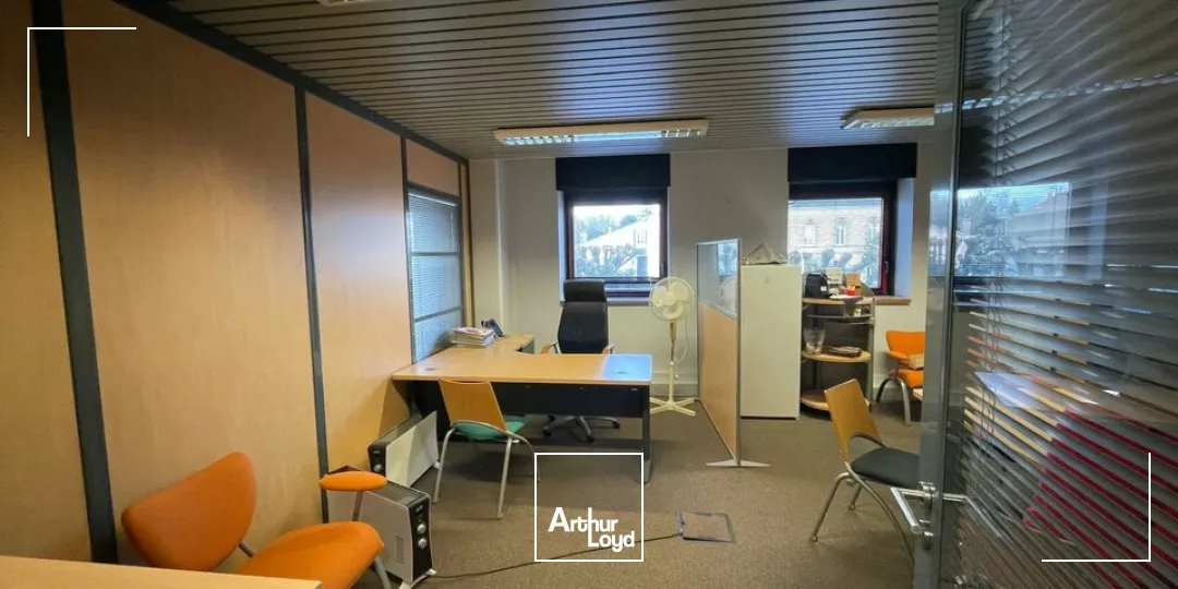 BORDURE DU PENTAGONE - A VENDRE - BUREAU 523m² - LA ROCHE SUR YON