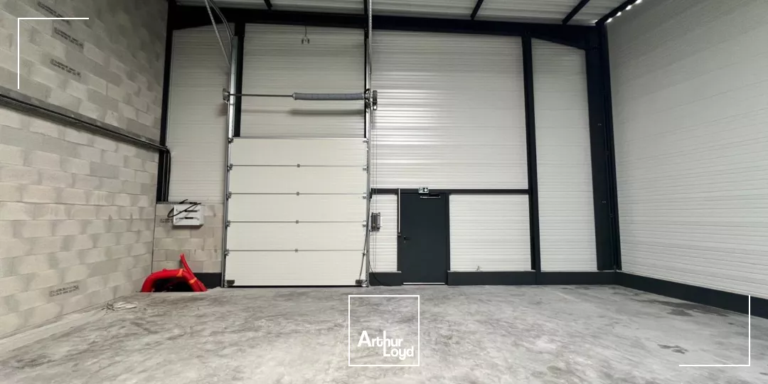 À LOUER : 2 cellules artisanales réunissables au sein d'un parc collectif neuf