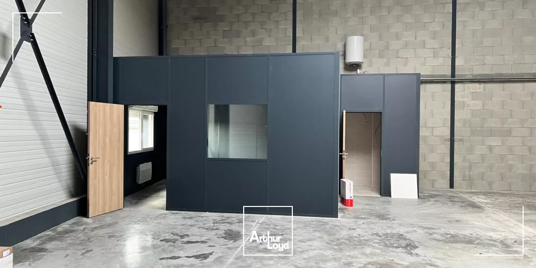 À LOUER : 2 cellules artisanales réunissables au sein d'un parc collectif neuf