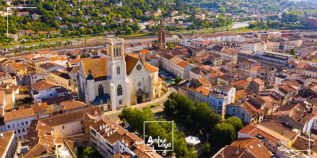 À VENDRE Fonds de commerce restaurant ? Emplacement de premier choix à Agen