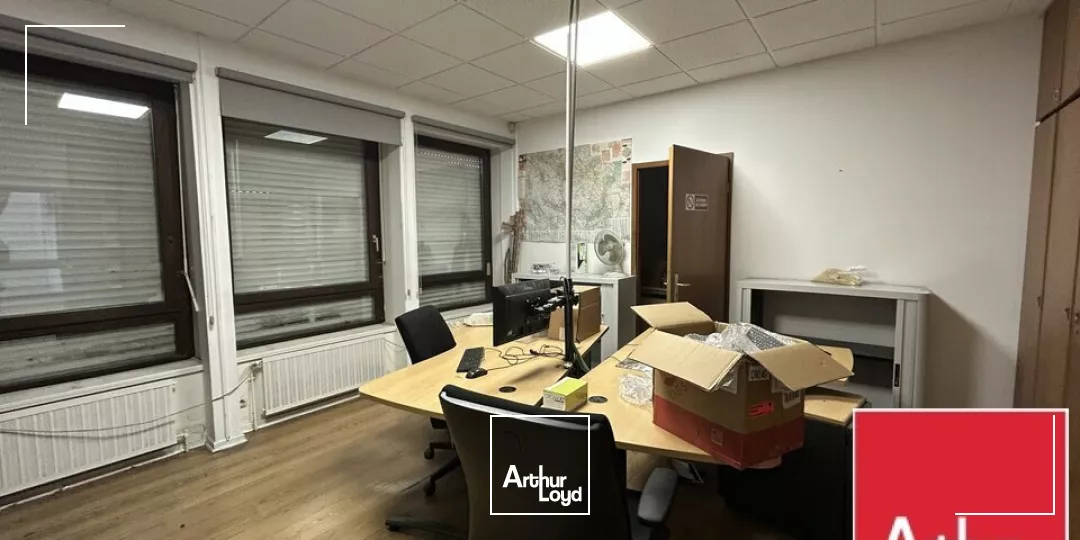 LOCAL D'ACTIVITE - ENTREPOT à VENDRE de 2160 m²