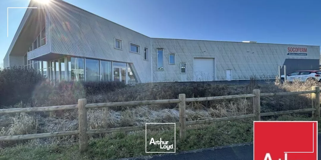 LOCAL D'ACTIVITE - ENTREPOT à LOUER de 1200 m²