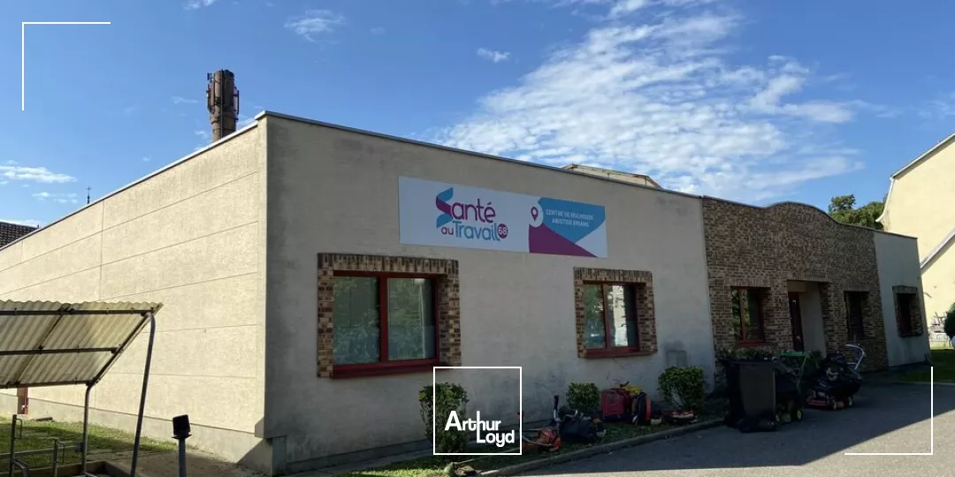 BUREAUX à VENDRE de 559 m²