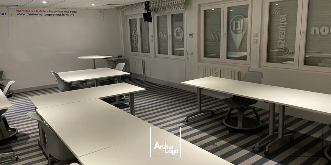 BUREAUX à LOUER de 203 m²