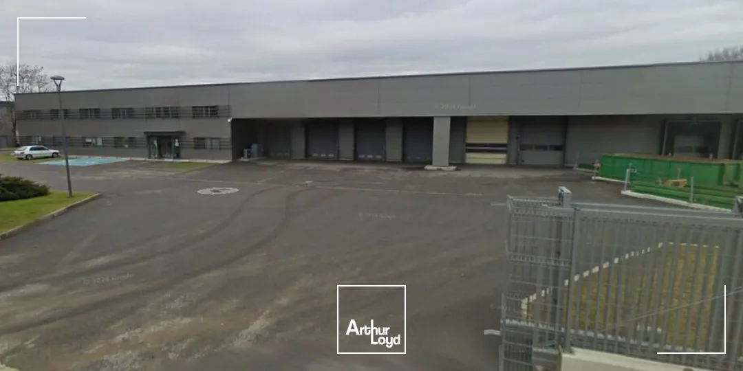 LOCAL D'ACTIVITE - ENTREPOT à VENDRE de 4176 m²