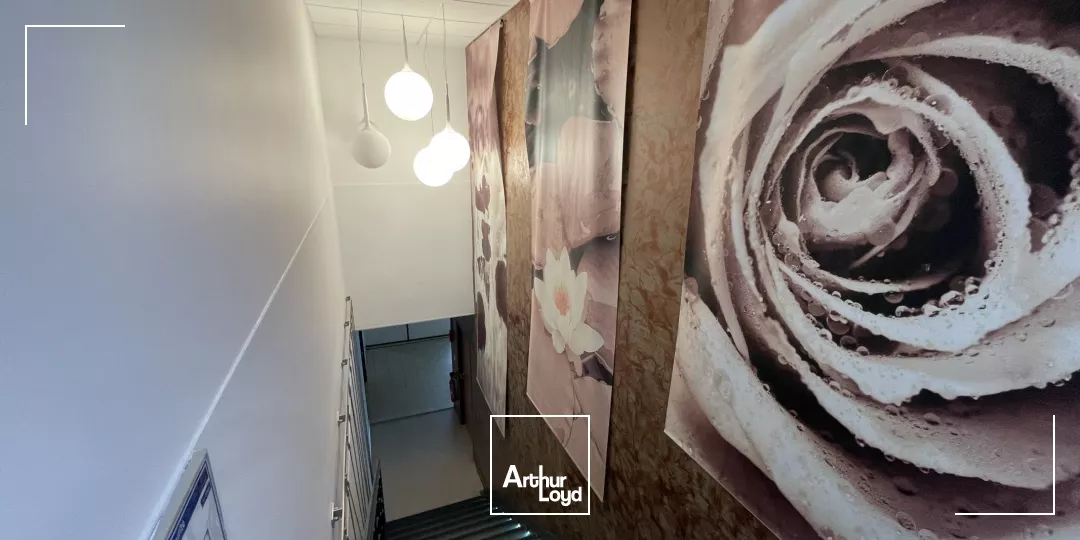 A LOUER BUREAUX 460 M2 LACROIX SAINT OUEN - PARC TERTIAIRE