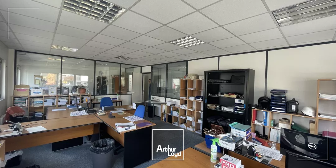 Bureaux à louer à MONT SAINT AIGNAN 76130