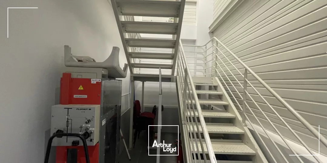 Bureaux à louer à MONT SAINT AIGNAN 76130