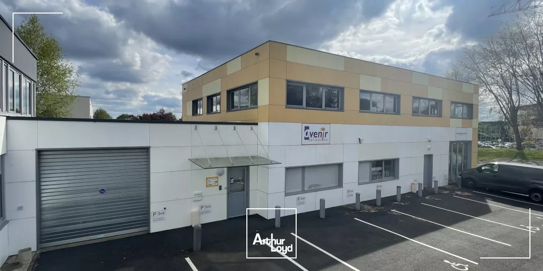 Bureaux à louer à MONT SAINT AIGNAN 76130