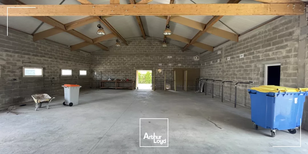 A LOUER - LOCAL D'ACTIVITE INDEPENDANT 