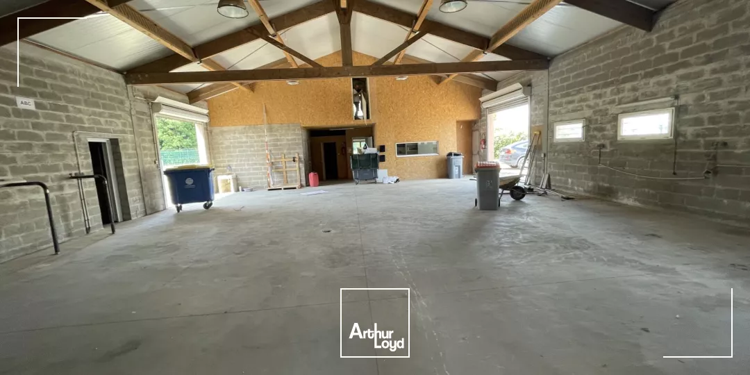 A LOUER - LOCAL D'ACTIVITE INDEPENDANT 