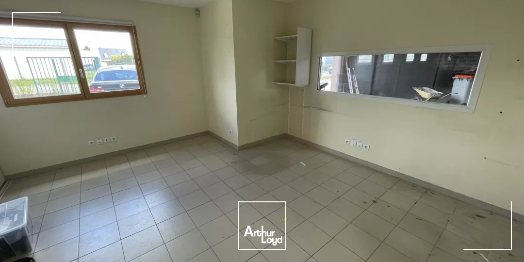 A LOUER - LOCAL D'ACTIVITE INDEPENDANT 