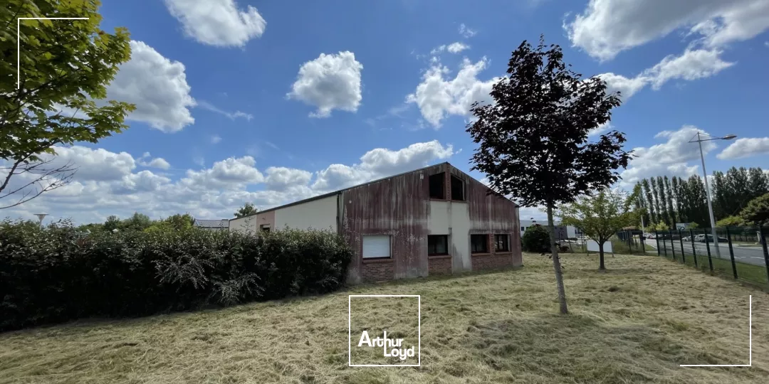 A LOUER - LOCAL D'ACTIVITE INDEPENDANT 