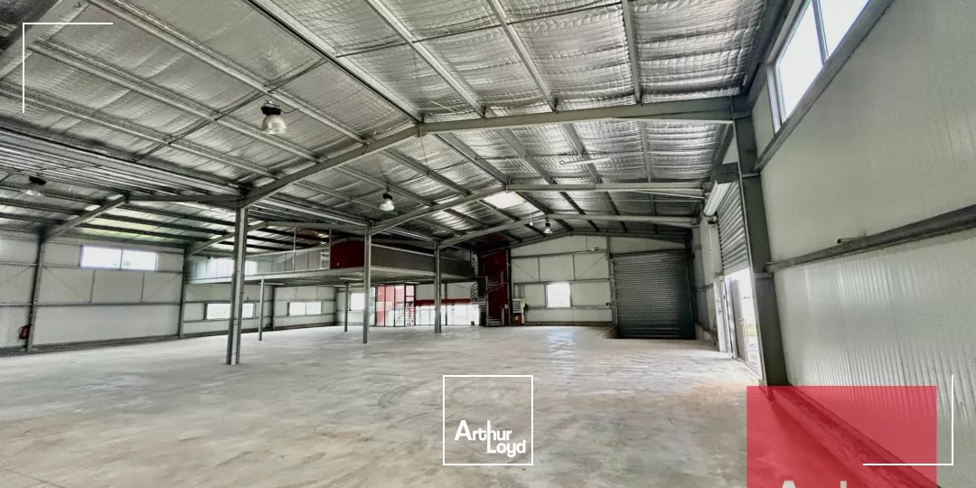 LOCAUX D'ACTIVITÉ À LOUER - FRONTIGNAN - PROCHE AUTOROUTE