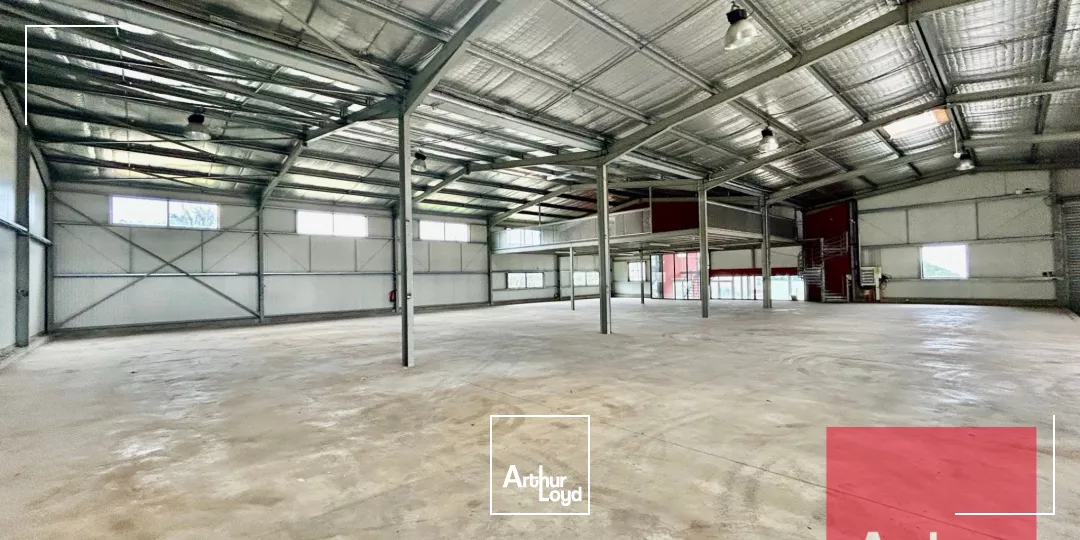 LOCAUX D'ACTIVITÉ À LOUER - FRONTIGNAN - PROCHE AUTOROUTE