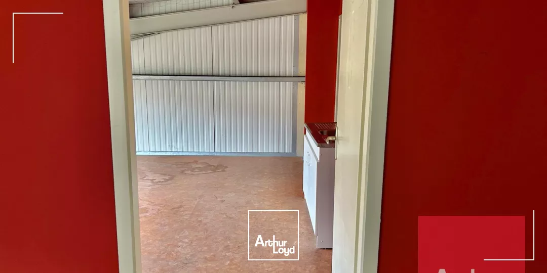 LOCAUX D'ACTIVITÉ À LOUER - FRONTIGNAN - PROCHE AUTOROUTE