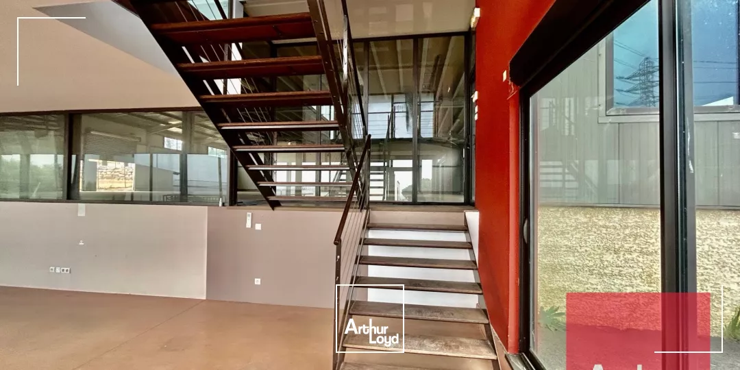 LOCAUX D'ACTIVITÉ À LOUER - FRONTIGNAN - PROCHE AUTOROUTE