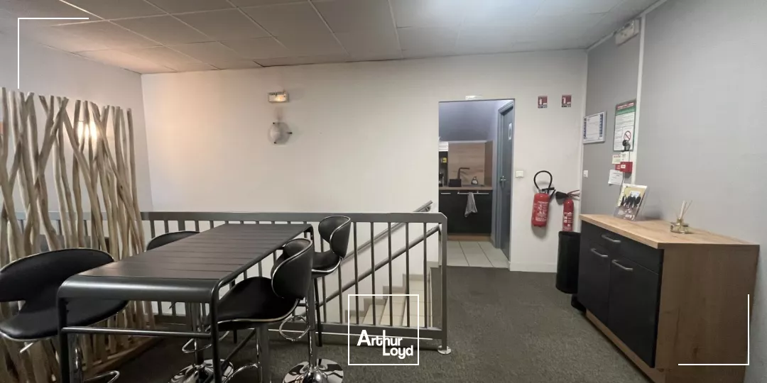 Offre de bureau rare en centre ville - A louer 270 m2 avec parkings (quartier Faubourg Bannier - Gare - Médiathèque)