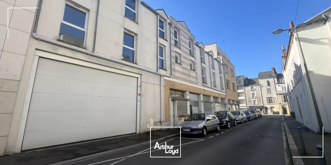 Offre de bureau rare en centre ville - A louer 270 m2 avec parkings (quartier Faubourg Bannier - Gare - Médiathèque)