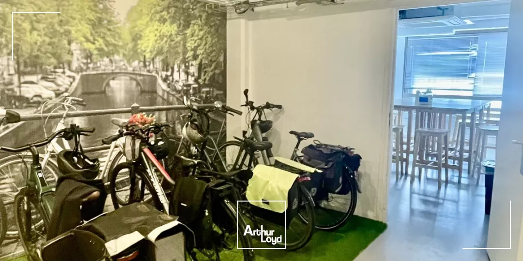 Bureaux à louer à LILLE: accessibilité métro et axe routiers en bas du bâtiment ! 