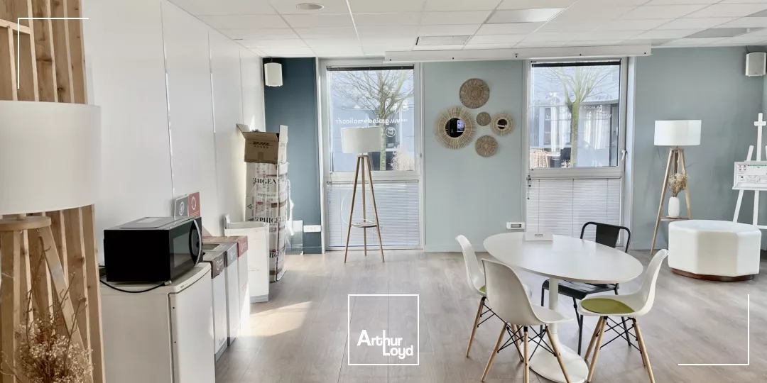 Zone de la Pilaterie - HUB DE MARCQ - Bureaux à Louer - Avec Parkings