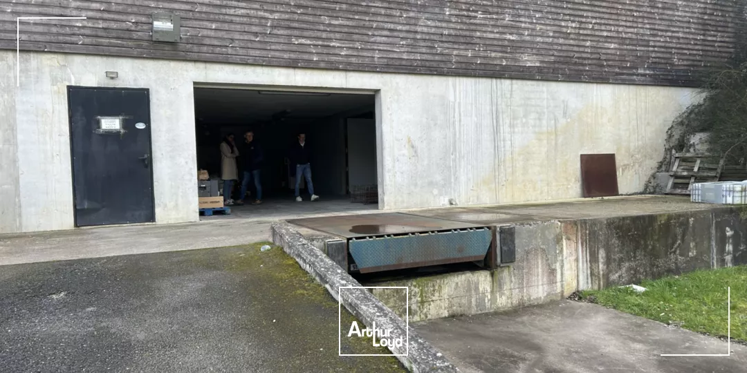 A Thouaré, local de stockage à louer