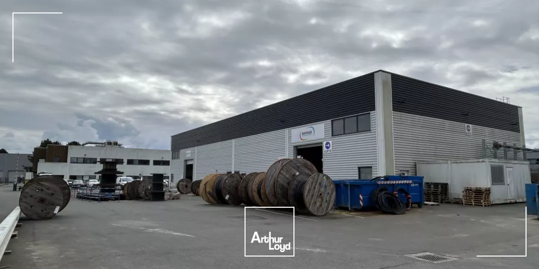 Bureaux à louer à SAINT JEAN D'ILLAC 33127