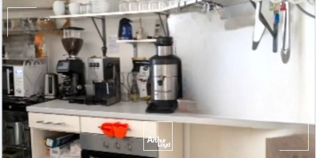 LIMOGES CENTRE VILLE LOCAL COMMERCIAL 77 m² à louer