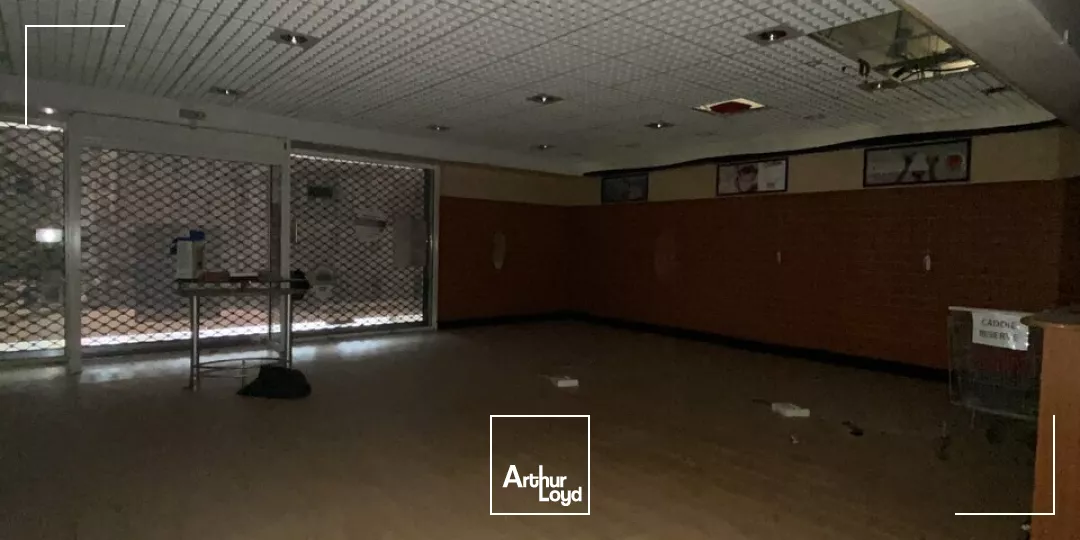 LOCAL COMMERCIAL location à LAGUENNE-SUR-AVALOUZE 19150