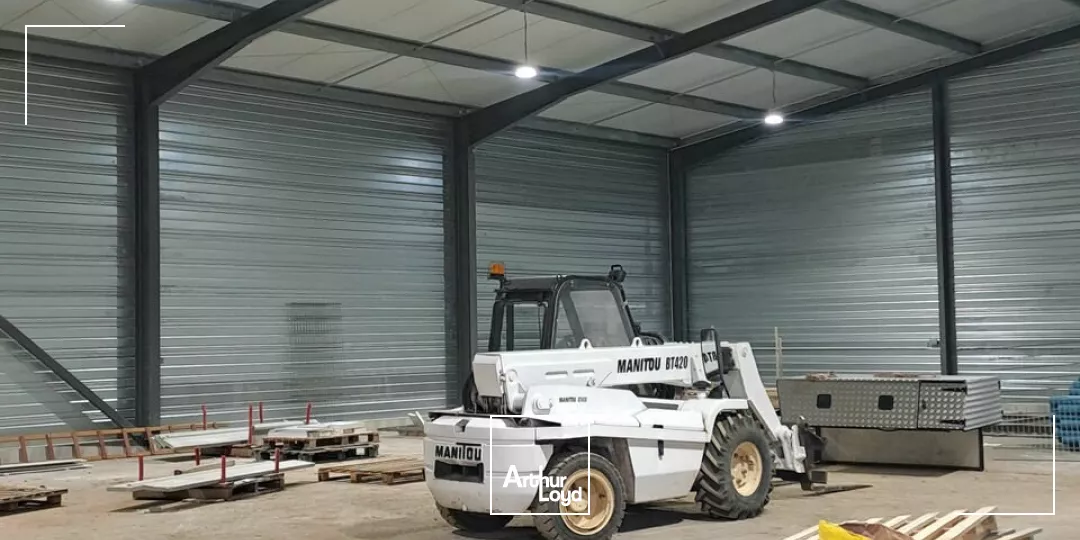 LOCAL D'ACTIVITE - ENTREPOT location à MONTVALENT 46600