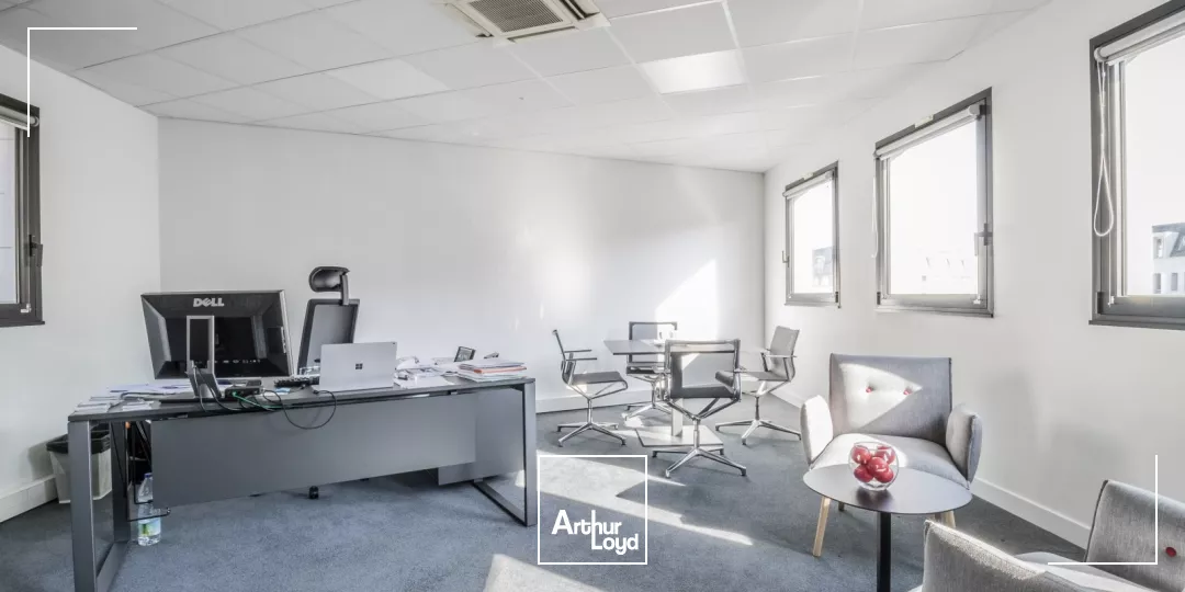 Bureaux à vendre à LE KREMLIN BICETRE 94270