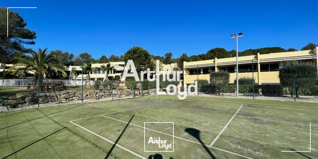 Bureaux à la location 746 m² - Sophia Antipolis - Environnement paysager