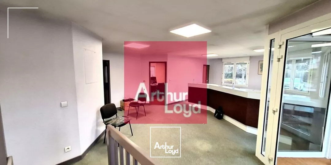 BUREAUX A VENDRE 320M² RIOM 