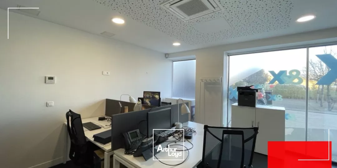 LOCAL PROFESSIONNEL 150 M2 A LOUER - MONTPELLIER EUREKA