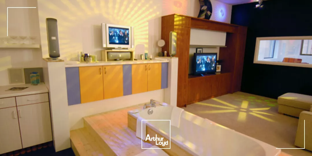 LOCAL COMMERCIAL à LOUER de 450 m²