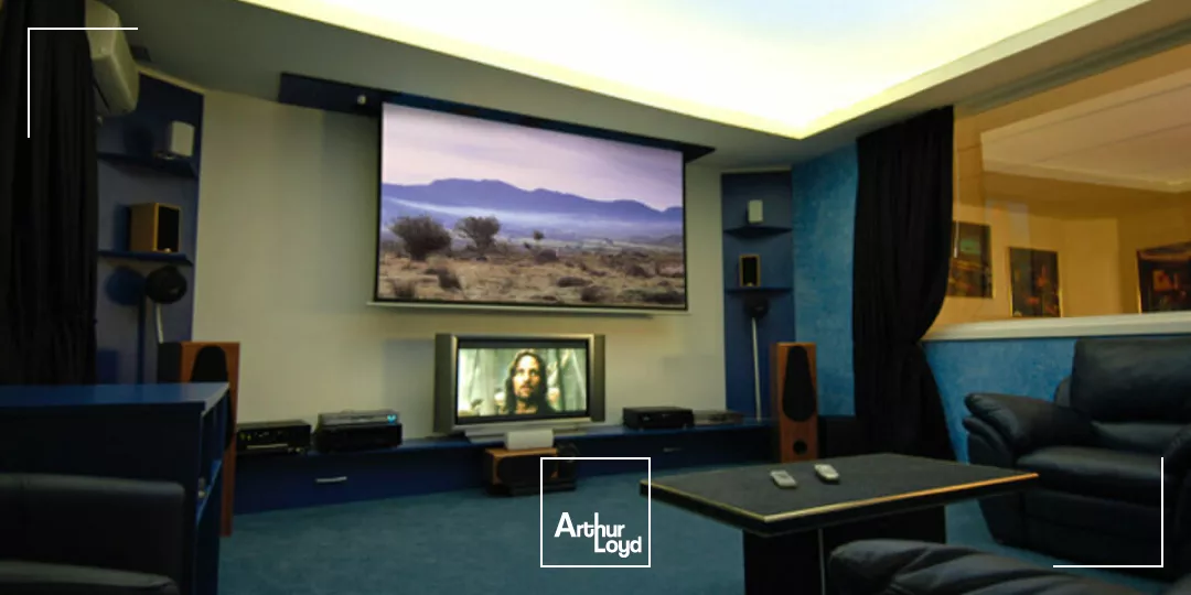 LOCAL COMMERCIAL à LOUER de 450 m²