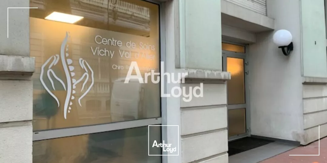 LOCAL PROFESSIONNEL 125m²